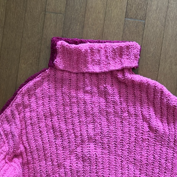 🩷FreePeople Sweater🩷 - Picture 3 of 5